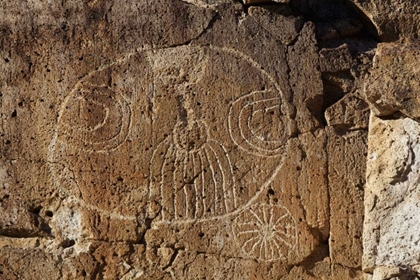 Picture of CALIFORNIA, OWENS VALLEY, CURVILINEAR PETROGLYPHS