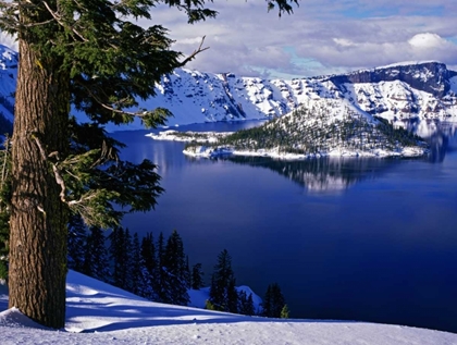 Picture of OR, CRATER LAKE NP VIEW OF SNOWY LAKE AND ISLAND