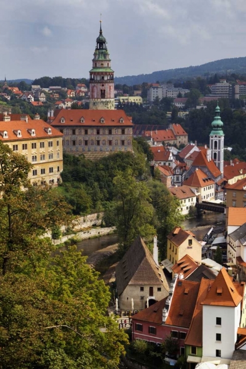 Picture of CZECH REPUBLIC CESKY KRUMLOV CASTLE IN TOWNSCAPE