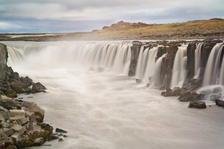 Picture of ICELAND, JOKULSARGLJUFUR NP SELFOSS WATERFALL