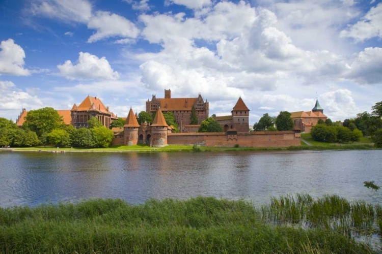 Picture of POLAND, MALBORK MEDIEVAL MALBORK CASTLE