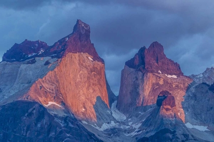 Picture of CHILE, TORRES DEL PAINE NP THE HORNS MOUNTAINS