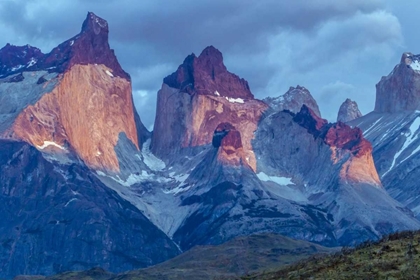 Picture of CHILE, TORRES DEL PAINE NP THE HORNS MOUNTAINS