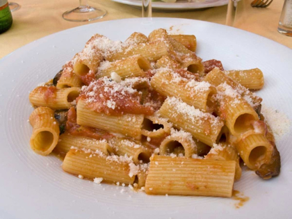 Picture of ITALY, POSITANO DISPLAY PLATE OF RIGATONI