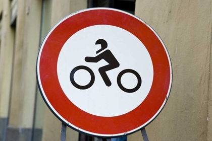 Picture of ITALY, TUSCANY, SIENNA MOTOR SCOOTER SIGN