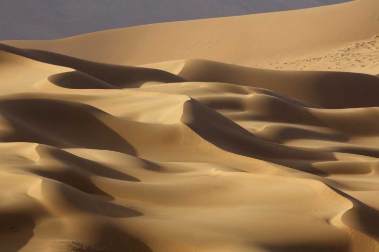 Picture of CHINA, BADAIN JARAN ABSTRACT OF DESERT SHAPES