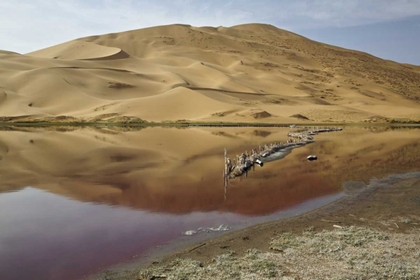 Picture of CHINA, BADAIN JARAN DESERT DUNE REFLECTS IN LAKE
