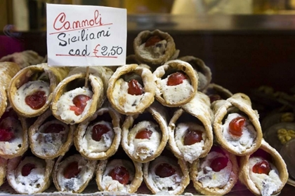 Picture of ITALY, VENICE CANNOLI FOR SALE IN A BAKERY