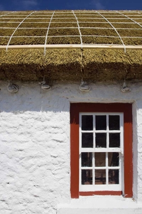 Picture of IRELAND REPLICA OF A THATCHED-ROOF COTTAGE