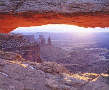 Picture of UT, CANYONLANDS NP SANDSTONE FORMATIONS, SUNRISE