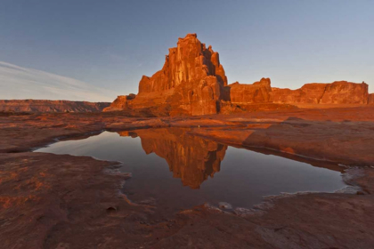 Picture of UT, ARCHES NP, ROCK FORMATION REFLECT IN PUDDLE