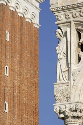 Picture of ITALY, VENICE A STATUE ON THE DOGES PALACE