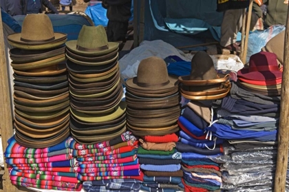 Picture of PERU, PISAC, HATS AND CLOTHES FOR SALE AT MARKET