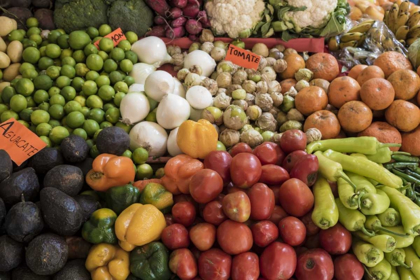 Picture of MEXICO FRUITS AND VEGETABLES AT MARKET