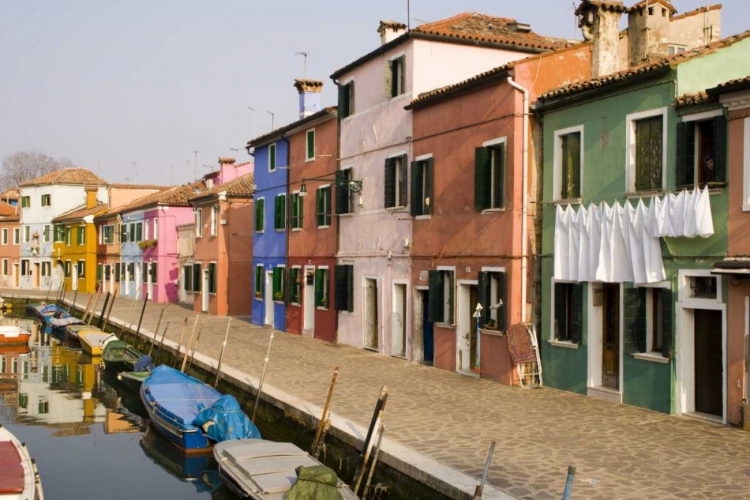 Picture of ITALY, BURANO COLORFUL HOUSES OF LINE A CANAL