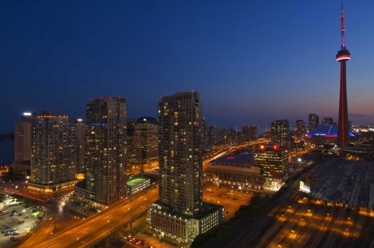 Picture of TORONTO CITY AT DUSK WITH CN TOWER