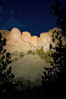 Picture of SD, THE MOUNT RUSHMORE AT NIGHT