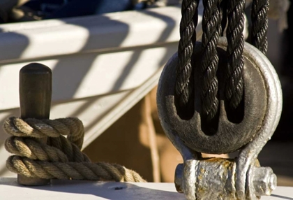 Picture of MAINE, CASTINE BOAT ROPE AND PULLEY