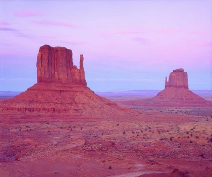 Picture of AZ, THE MITTENS FORMATIONS IN MONUMENT VALLEY