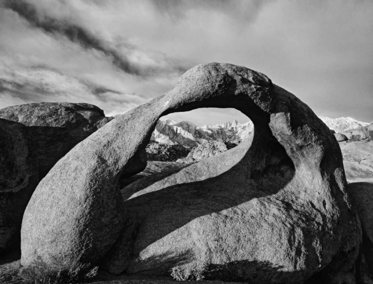 Picture of CA, SIERRA NEVADA ARCH IN ALABAMA HILLS