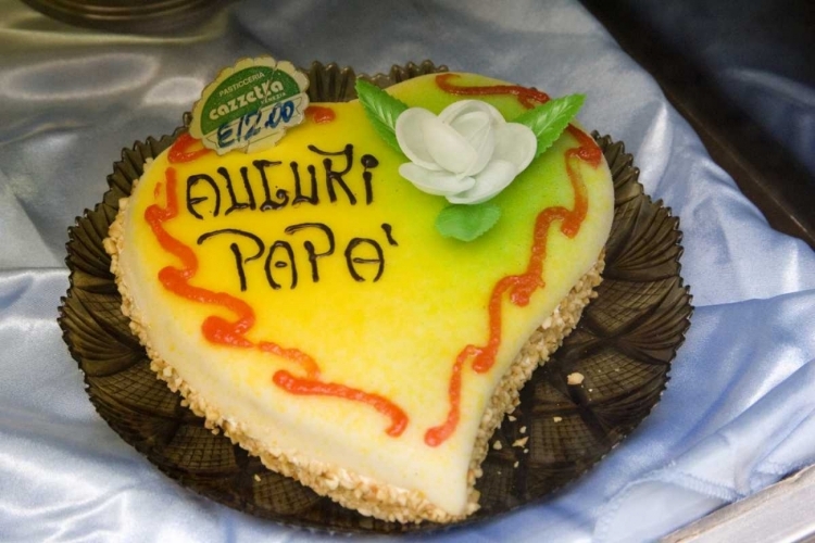 Picture of ITALY, VENICE CAKE IN A BAKERY WINDOW