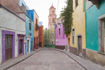 Picture of MEXICO, GUANAJUATO COLORFUL STREET SCENE
