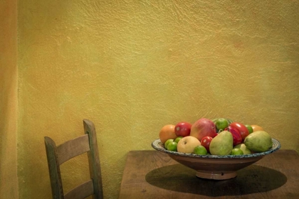 Picture of MEXICO, SAN MIGUEL DE ALLENDE FRUIT BOWL