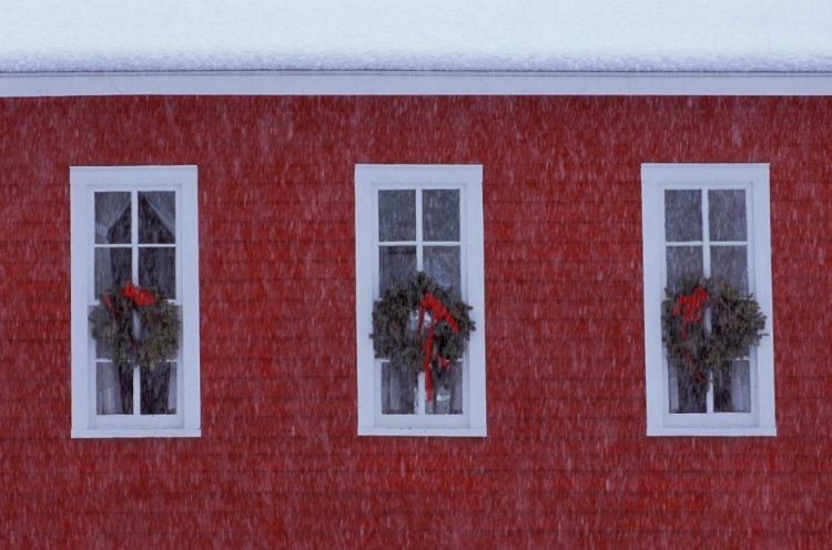 Picture of MI, THREE CHRISTMAS WREATHES IN SCHOOLHOUSE