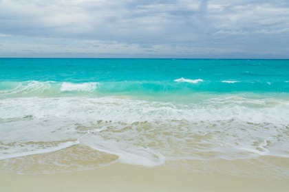 Picture of BAHAMAS, LITTLE EXUMA ISLAND OCEAN AND BEACH