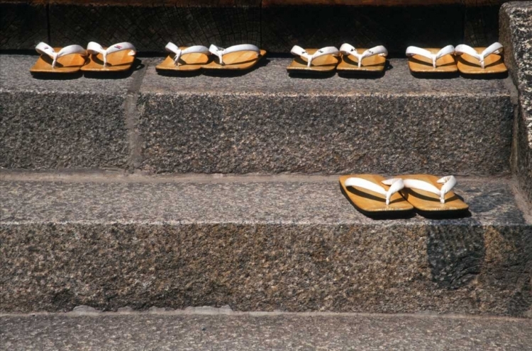 Picture of JAPAN, KYOTO ZORI SANDALS ON STEPS OF A SHRINE