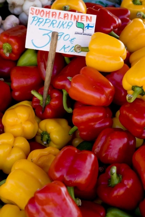 Picture of FINLAND, HELSINKI PRODUCE AT AN OUTDOOR MARKET