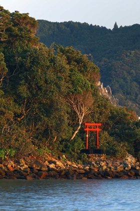 Picture of JAPAN, WAKAGAMA A TORII GATE ON HILLSIDE