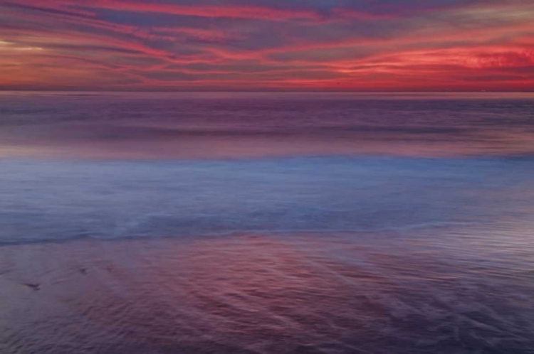 Picture of NEW JERSEY, CAPE MAY SUNRISE ON OCEAN SHORE