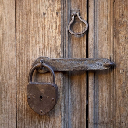 Picture of MEXICO DETAIL OF A DOOR WITH ANTIQUE PADLOCK