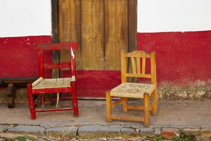 Picture of MEXICO, JALISCO RUSTIC DOOR AND CHAIRS