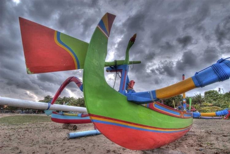 Picture of INDONESIA, BALI OUTRIGGER BOATS ON BEACH