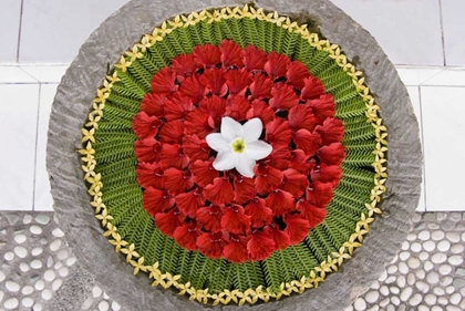 Picture of BALINESE FLORAL OFFERING, BALI, INDONESIA