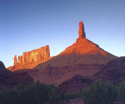 Picture of USA, UTAH, SANDSTONE FORMATIONS AT SUNSET