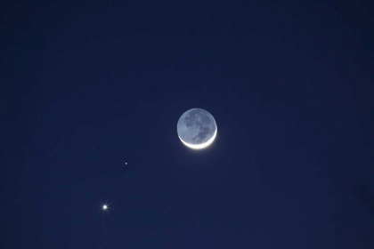 Picture of CALIFORNIA MOON, VENUS AND PLUTO IN THE SKY