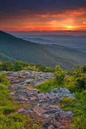 Picture of VA, FRANKLIN CLIFF OVERLOOK SUNSET ON MOUNTAINS