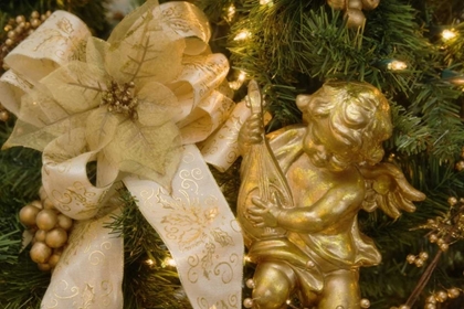 Picture of CLOSE-UP OF DECORATIONS ON A CHRISTMAS TREE