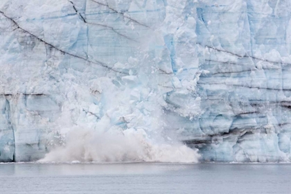 Picture of AK, GLACIER BAY CALVING OF THE MARGERIE GLACIER