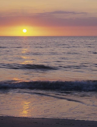 Picture of FL, ST PETERSBURG BEACH SUNSET ON THE OCEAN