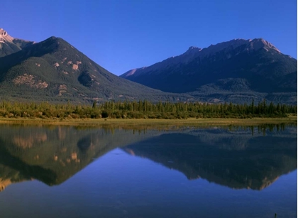 Picture of CANADA, ALBERTA, CANADIAN ROCKIES AND JASPER LAKE