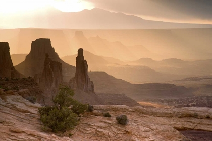 Picture of USA, UT, CANYONLANDS WASHER WOMAN AND MESA ARCH