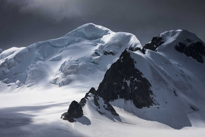 Picture of ANTARCTICA MOUNTAIN AND GLACIER LANDSCAPE