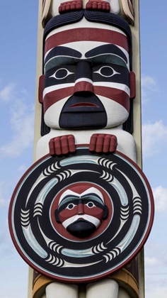 Picture of USA, WASHINGTON STATE, JAMESTOWN TOTEM ART PR