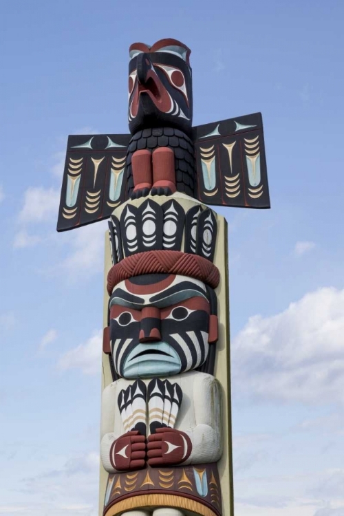 Picture of USA, WASHINGTON STATE, JAMESTOWN TOTEM ART PR