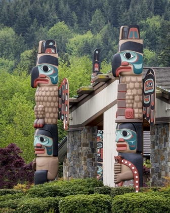 Picture of USA, WASHINGTON STATE, JAMESTOWN TOTEM ART PR