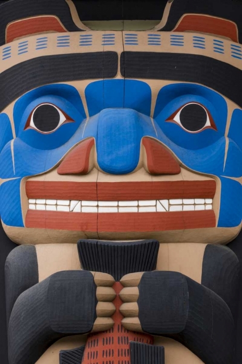 Picture of USA, WASHINGTON STATE, JAMESTOWN TOTEM ART PR